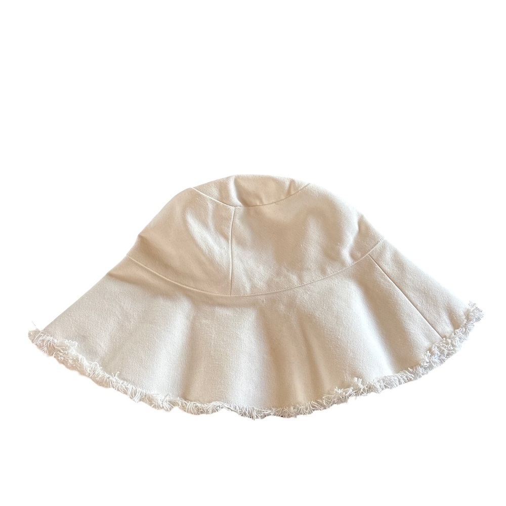 L*Space Bucket Hat Cream Lakeside Frayed Edge NWT - Picture 4 of 5